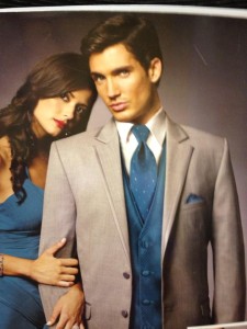 1174911_379905232139217_1695432045_n