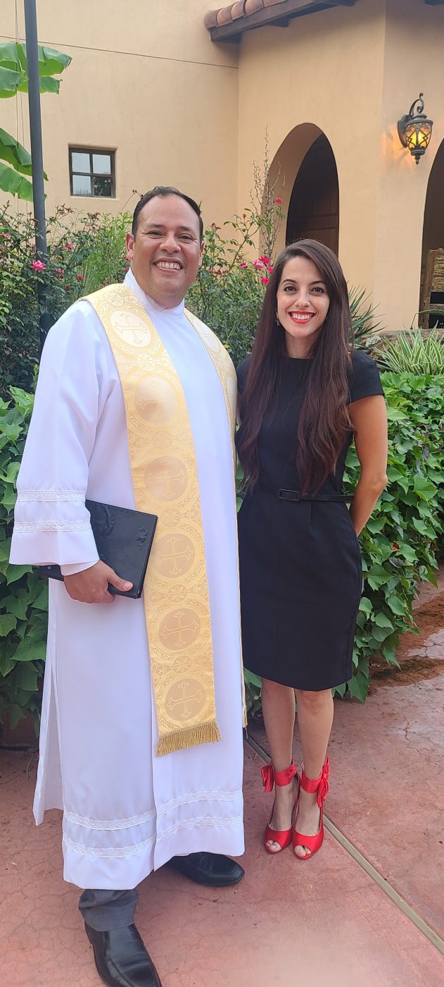 Minister Patricia Medina, smiling.  Officiant for Texas Wedding Ministers in Houston Texas