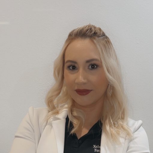 Officiant Cinthia Barrientos with Texas Wedding Ministers