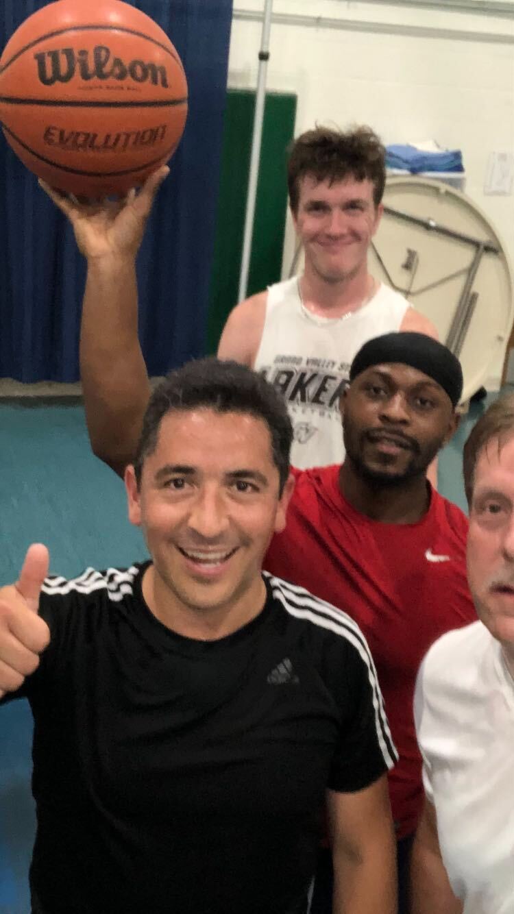 Reverend Luis Miguel Rincon is a bilingual officiant for Texas Wedding Ministers in Austin and the surrounding area.