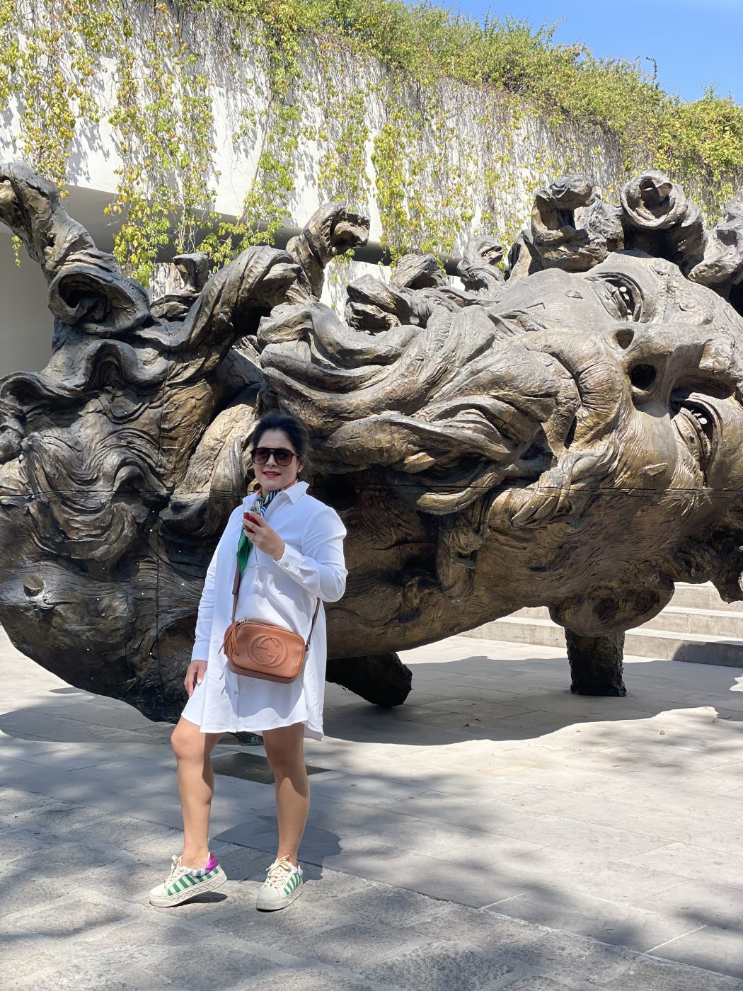 Minister Cintia Ortiz serves Texas Wedding Ministers in the DFW area.