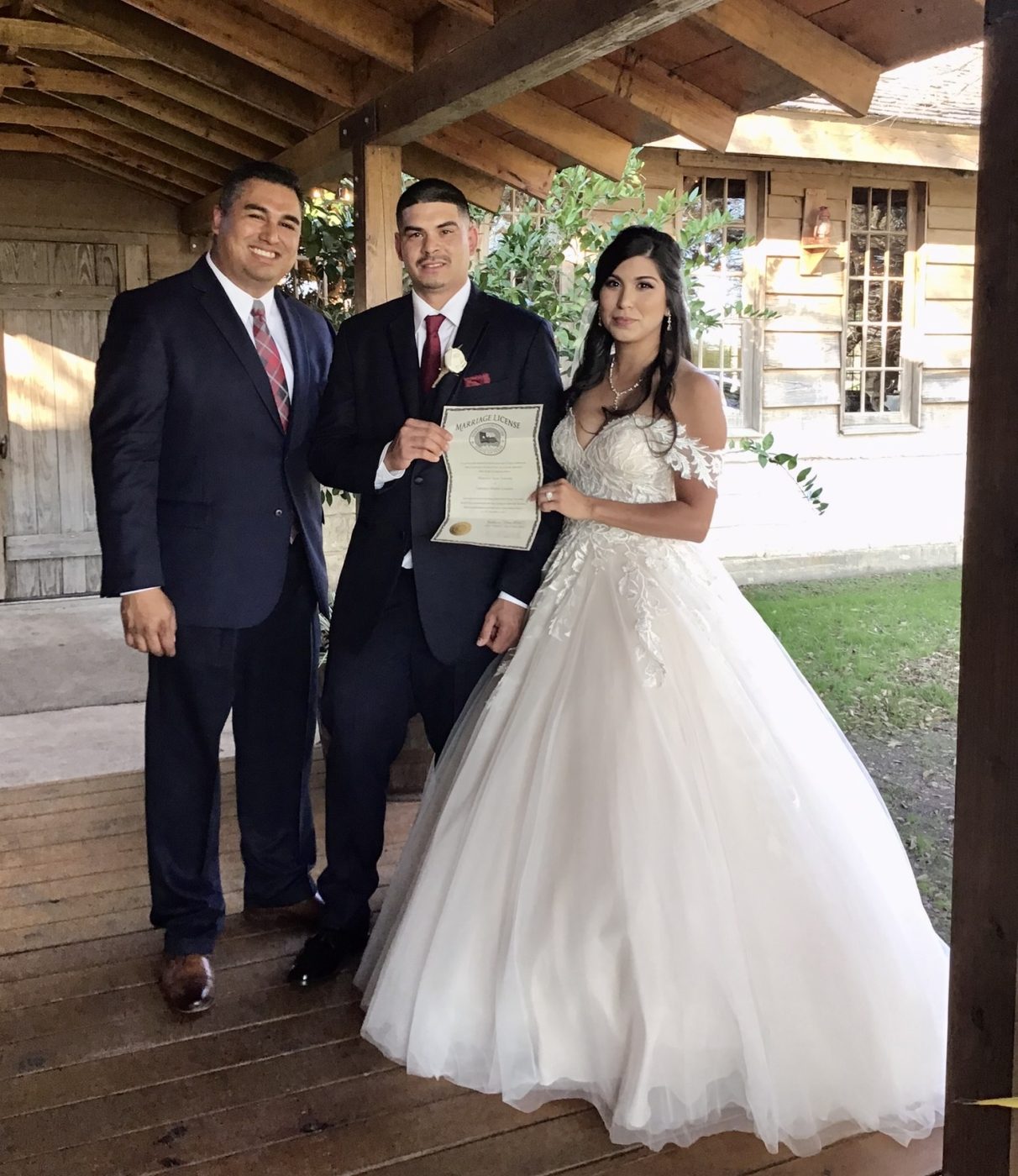 Reverend Noe Hernandez Reverend Noe Hernandez marrying a couple
